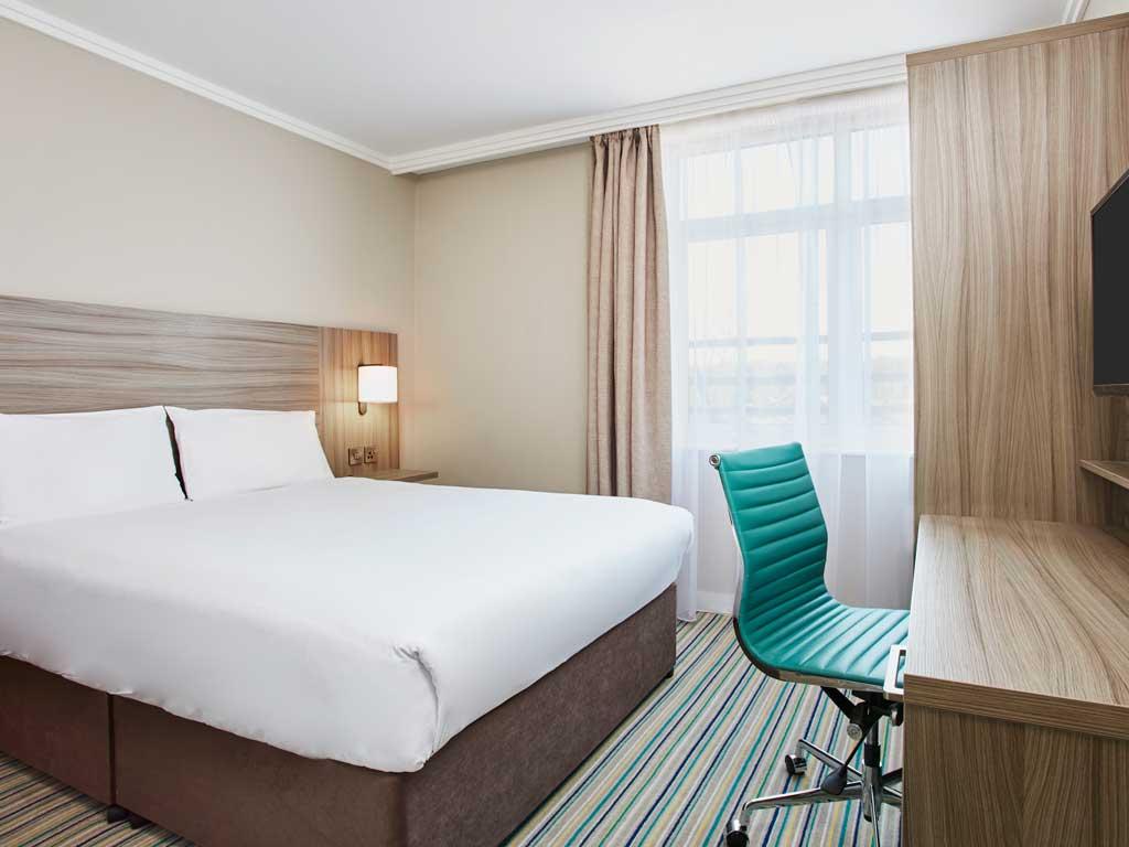 Leonardo Royal Hotel Oxford Esterno foto