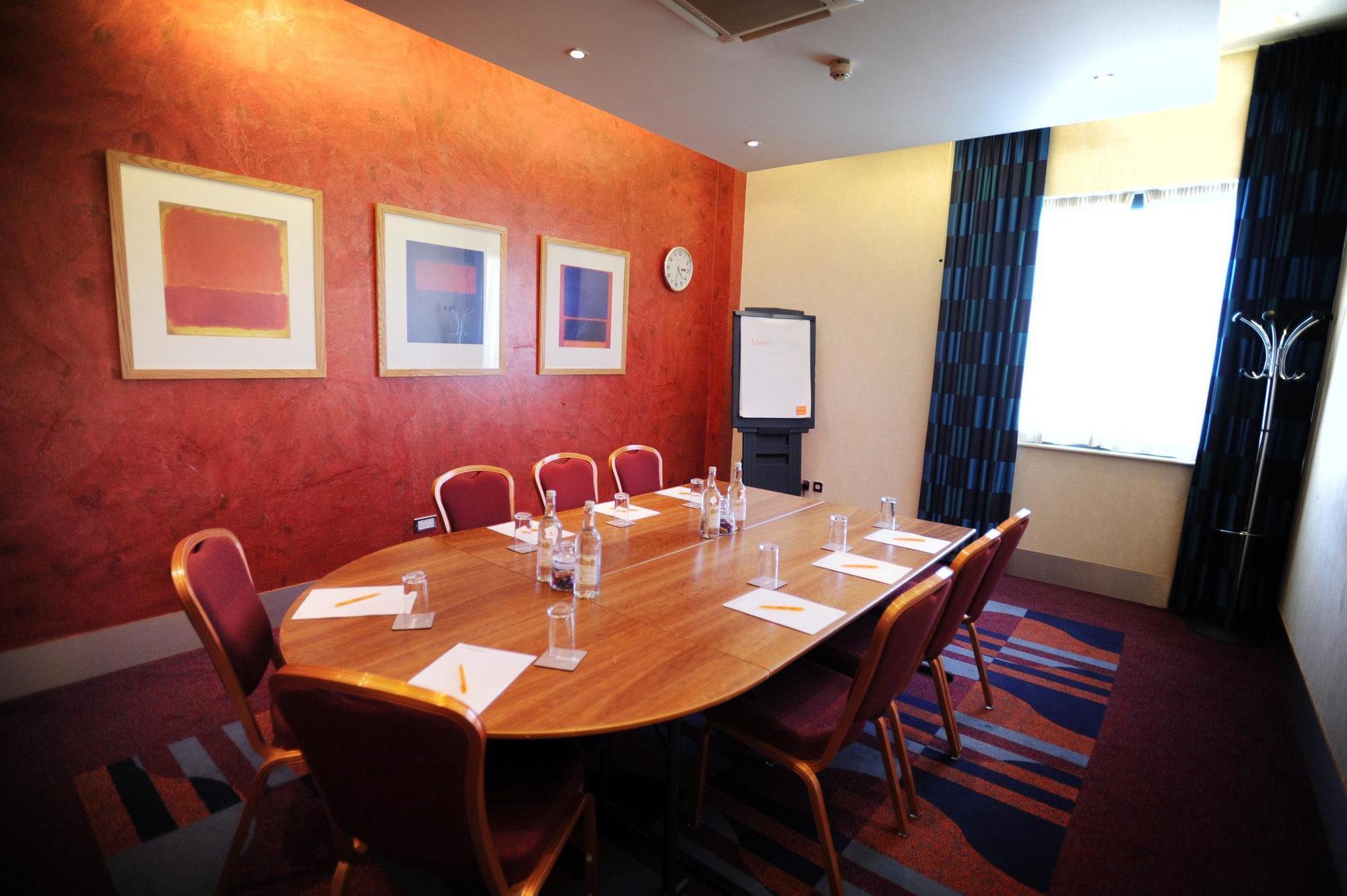 Leonardo Royal Hotel Oxford Esterno foto